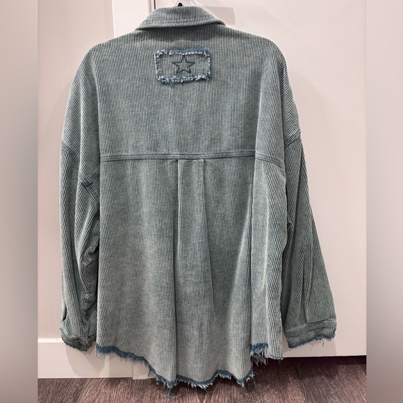 Stylish Fall Sage Green Corduroy Button-Up Jacket/Shaket/Flannel - Picture 15 of 16